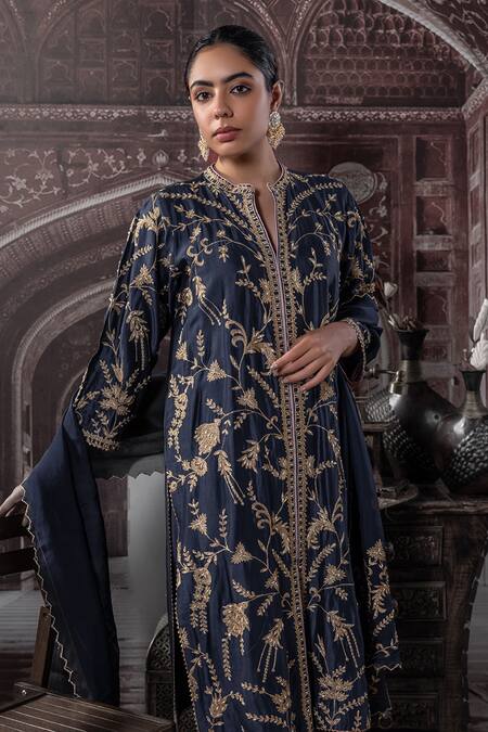 Shop_Label Radini_Blue Chanderi Pearls, Embroidery, Zari Split V-neck Navy Floral Kurta Set _Online_at_Aza_Fashions