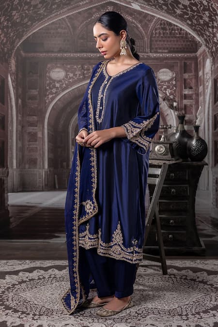 Shop Label Radini Blue Chanderi Embroidery, Zari V-neck Kirandori Navy Kurta Set Online at Aza Fashions Shop_Label Radini_Blue Chanderi Embroidery, Zari V-neck Kirandori Navy Kurta Set _Online_at_Aza_Fashions