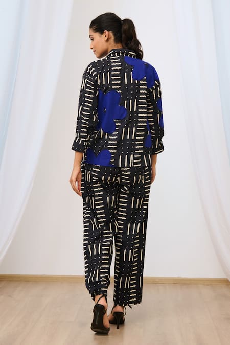 Moontara Abstract Floral Applique Shirt & Pant Set 