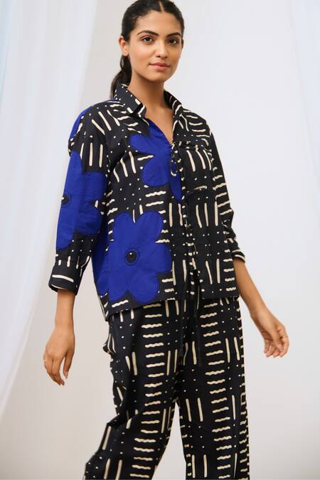 Moontara_Black Cotton Embroidery, Applique Collared Abstract Floral Shirt And Pant Set _at_Aza_Fashions