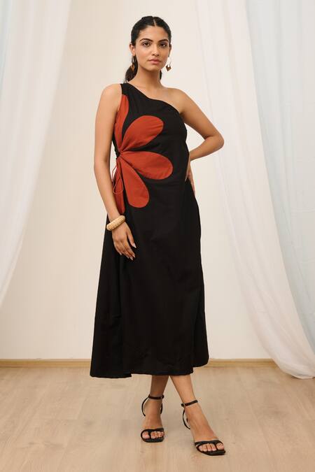Buy_Moontara_Black Poplin Embroidery, Tassels One Shoulder Floral Midi Dress _Online_at_Aza_Fashions