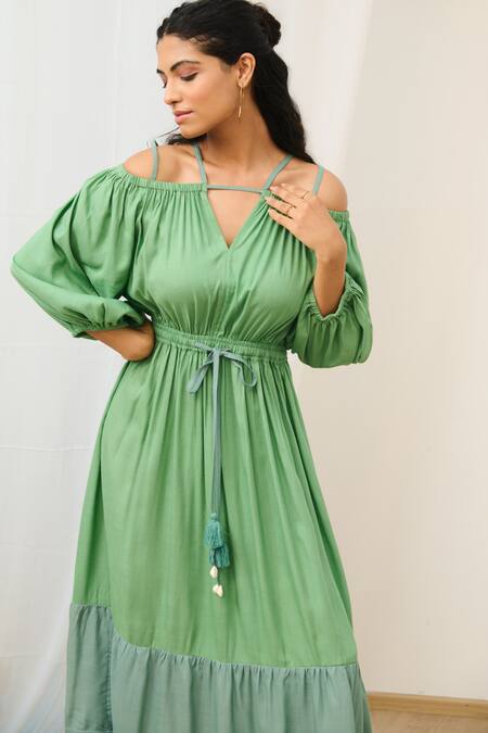 Moontara_Green Cotton Tassels Square Neck Colour Block Midi Dress With Waist Tie _at_Aza_Fashions