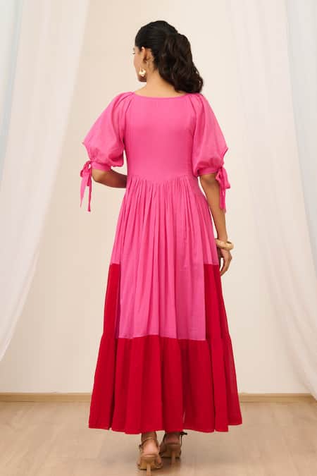 Moontara Colour Block Tiered Maxi Dress 