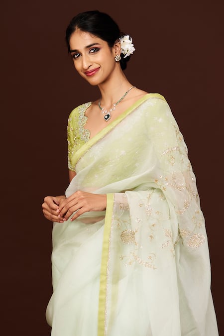 Buy_Issa Studio By Chetana & Swathi_Green Organza Embroidery, Cut Work, Sequins V-neck Zardozi Cutdana Saree _Online_at_Aza_Fashions