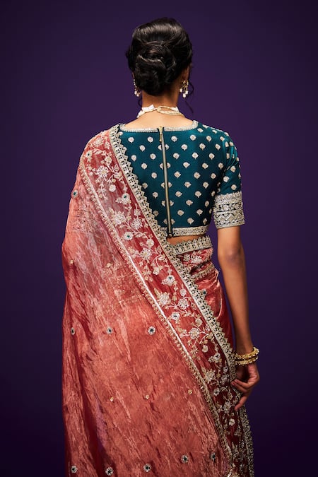 Issa Studio By Chetana & Swathi Zardozi Floral Embroidered Metallic Saree 