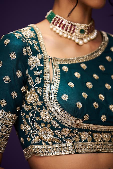 Shop_Issa Studio By Chetana & Swathi_Red Silk, Tissue Zari, Sequins, Cut Zardozi Floral Embroidered Metallic Saree _Online_at_Aza_Fashions