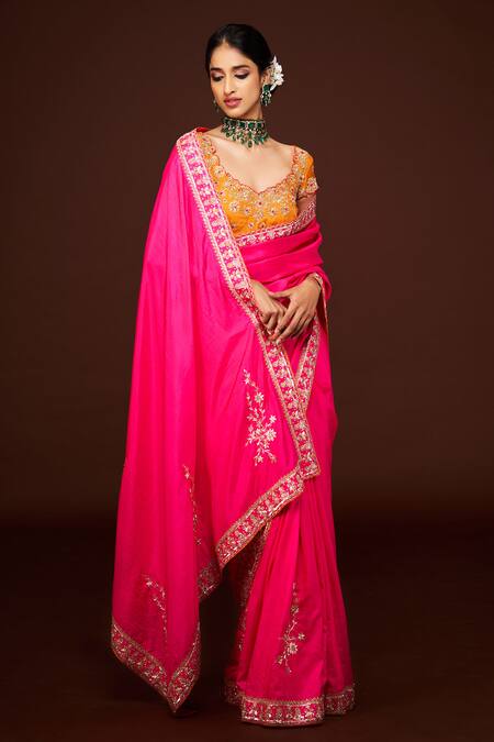 Buy_Issa Studio By Chetana & Swathi_Yellow Silk Embroidery Round Neck Bloom Saree Set 