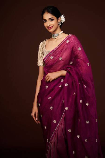 Buy_Issa Studio By Chetana & Swathi_Gold Organza Embroidery Sweetheart Neck Self Half Sleeves Blouse _Online_at_Aza_Fashions