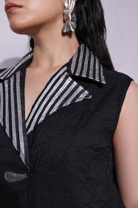 Shop Devina Juneja Black Crepe Applique Collared Camp Midi Dress at Aza Fashions Shop_Devina Juneja_Black Crepe Applique Collared Camp Midi Dress_at_Aza_Fashions