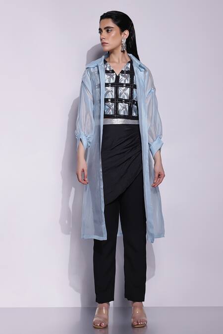 Shop Devina Juneja Black Crepe, Satin Metallic Thread V-neck And Silver Applique V Crop Top at Aza Fashions Shop_Devina Juneja_Black Crepe, Satin Metallic Thread V-neck And Silver Applique V Crop Top_at_Aza_Fashions