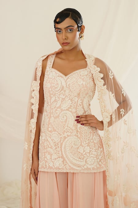 Kapda Dori Pink Georgette, Net Cut Work, Embroidery, Crystals Floral Hand Kurta Set at Aza Fashions Kapda Dori_Pink Georgette, Net Cut Work, Embroidery, Crystals Floral Hand Kurta Set _at_Aza_Fashions