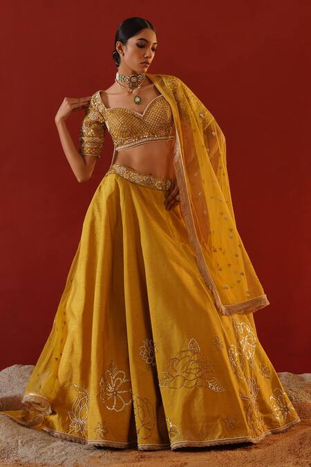 Kapda Dori Yellow Net, Silk Cut Work, Sequins, Floral Scatter Embroidered Lehenga Set at Aza Fashions Kapda Dori_Yellow Net, Silk Cut Work, Sequins, Floral Scatter Embroidered Lehenga Set _at_Aza_Fashions