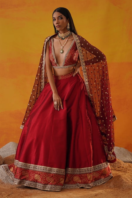 Kapda Dori Maroon Brocade, Taffeta, Net Sequins, Embroidery Woven Floral Panel Lehenga Set Online at Aza Fashions Kapda Dori_Maroon Brocade, Taffeta, Net Sequins, Embroidery Woven Floral Panel Lehenga Set _Online_at_Aza_Fashions