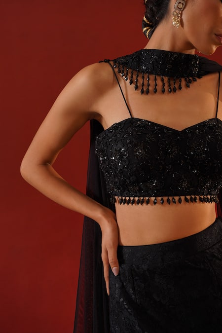 Buy_Kapda Dori_Black Net, Linen Cut Work, Stones, Sequins, Tonal Lace Mermaid Lehenga Set 