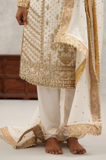 Buy_Kapda Dori_White Georgette, Lycra, Silk Cut Work, Pearls, Gul Embroidered Kurta Set _Online_at_Aza_Fashions