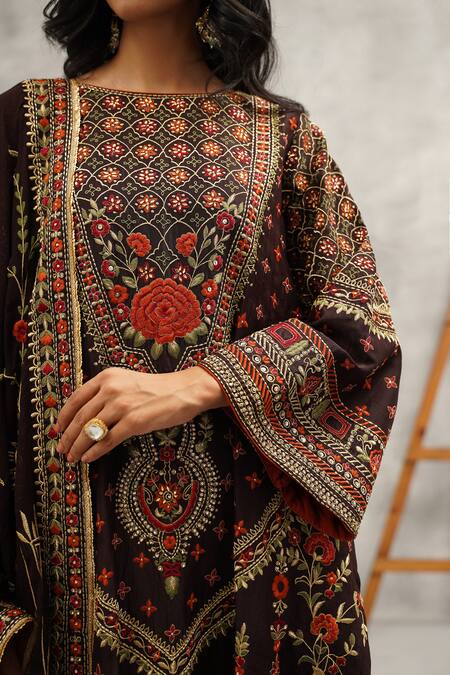 Kapda Dori Brown Georgette, Silk Sequins, Stones, Embroidery Phool Gul Kurta Palazzo Set Online at Aza Fashions Kapda Dori_Brown Georgette, Silk Sequins, Stones, Embroidery Phool Gul Kurta Palazzo Set _Online_at_Aza_Fashions