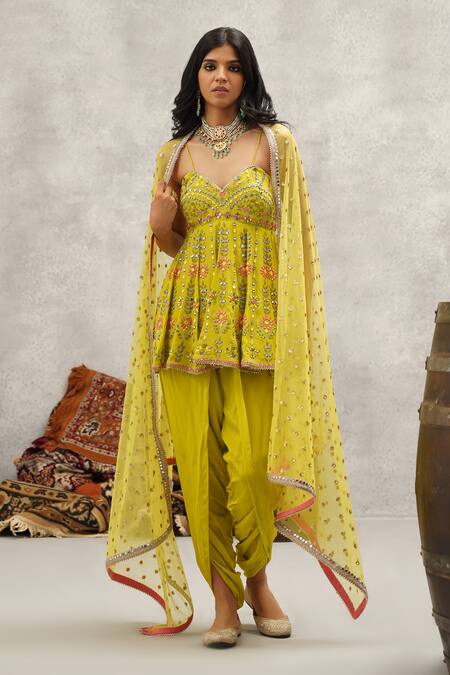 Buy Kapda Dori Green Crepe, Net Sequins, Mirrors, Embroidery Sweetheart And Resham Peplum Set Online at Aza Fashions Buy_Kapda Dori_Green Crepe, Net Sequins, Mirrors, Embroidery Sweetheart And Resham Peplum Set _Online_at_Aza_Fashions