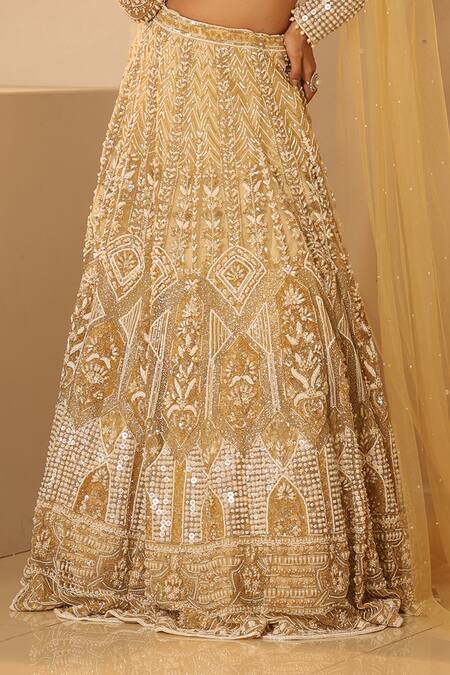 Buy_Kapda Dori_Gold Net, Crepe Sequins, Pearls, Crystals, Cut Work, Embroidered Lehenga Set 