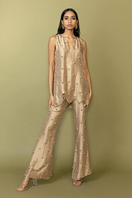 Maison Blu Beige Silk, Linen Studs Collared Wave Embellished Tunic And Pant Set Online at Aza Fashions Maison Blu_Beige Silk, Linen Studs Collared Wave Embellished Tunic And Pant Set _Online_at_Aza_Fashions
