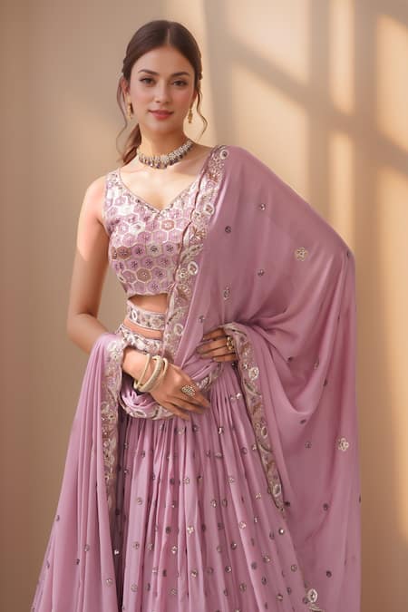 Buy_Samyukta Singhania_Lilac Polyester Sequins, Stones, Embroidery Zari Floral Vine Lehenga Set 