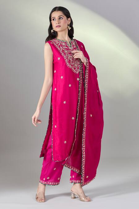 Shop_Maison Shefali_Pink Chanderi Silk, Modal Zari, Embroidery Round Neck Floral Zardozi Kurta Set _Online_at_Aza_Fashions