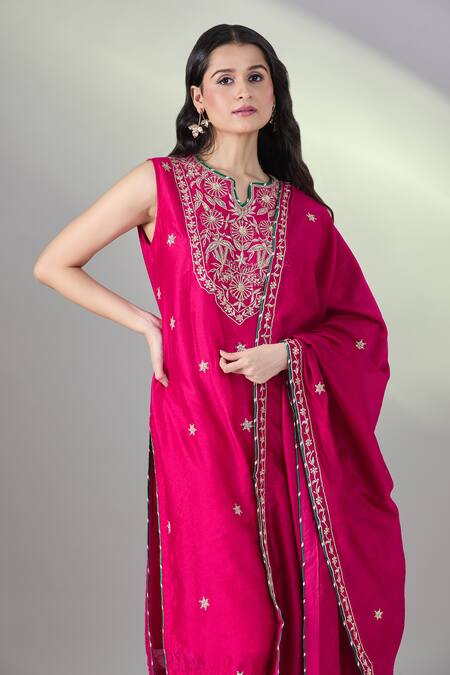 Maison Shefali_Pink Chanderi Silk, Modal Zari, Embroidery Round Neck Floral Zardozi Kurta Set _at_Aza_Fashions