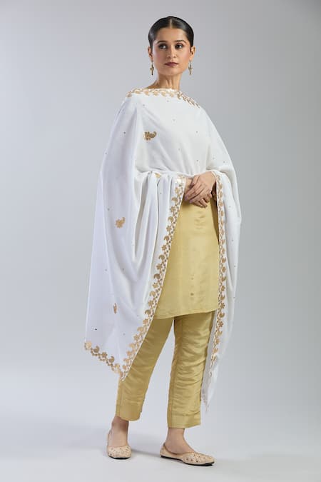 Shop Naintara Bajaj White Velvet Gota Patti, Embroidery Dupatta at Aza Fashions Shop_Naintara Bajaj_White Velvet Gota Patti, Embroidery Dupatta _at_Aza_Fashions