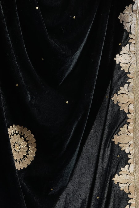 Naintara Bajaj Black Velvet Gota Patti, Embroidery Mandala Dupatta Online at Aza Fashions Naintara Bajaj_Black Velvet Gota Patti, Embroidery Mandala Dupatta _Online_at_Aza_Fashions