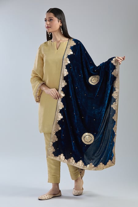 Naintara Bajaj_Blue Velvet Gota Patti Embroidered Dupatta _Online_at_Aza_Fashions