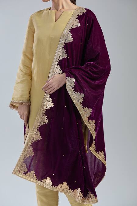 Buy Naintara Bajaj Wine Velvet Gota Patti Mandala Embroidered Dupatta Online at Aza Fashions Buy_Naintara Bajaj_Wine Velvet Gota Patti Mandala Embroidered Dupatta _Online_at_Aza_Fashions