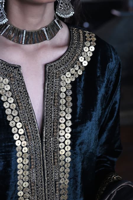 Buy_Shorshe Clothing_Black Velvet Sequins, Beads Open Neck Embroidered Long Blouse_Online_at_Aza_Fashions