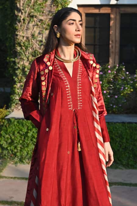 Shorshe Clothing_Red Cotton Cut Work V-neck Hand Embroidered Maxi Dress _Online_at_Aza_Fashions