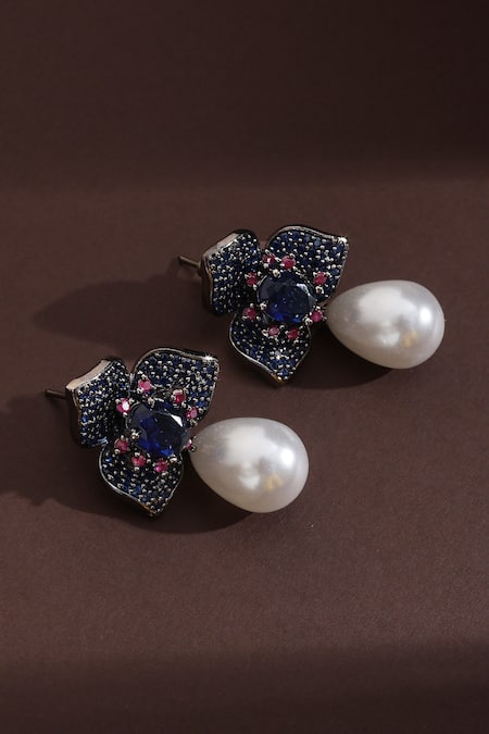 Swabhimann Zirconia Clover & Pearl Drop Earrings 