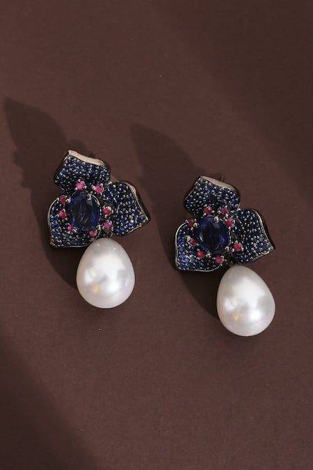 Swabhimann Zirconia Clover & Pearl Drop Earrings 