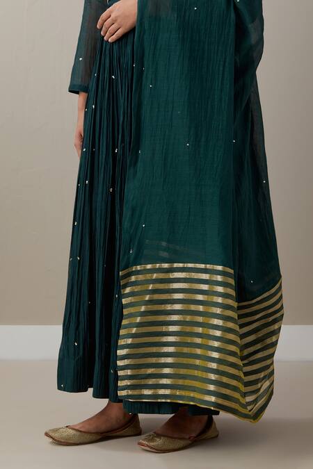 Buy Priya Chaudhary Green Chanderi Sequins, Zari Round Neck Embroidered Anarkali Set Online at Aza Fashions Buy_Priya Chaudhary_Green Chanderi Sequins, Zari Round Neck Embroidered Anarkali Set _Online_at_Aza_Fashions