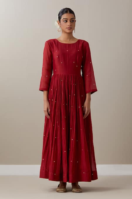 Priya Chaudhary Red Chanderi Sequins, Zari Round Neck Pleated Anarkali And Embroidered Koti Jacket Online at Aza Fashions Priya Chaudhary_Red Chanderi Sequins, Zari Round Neck Pleated Anarkali And Embroidered Koti Jacket _Online_at_Aza_Fashions