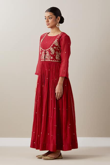 Shop_Priya Chaudhary_Red Chanderi Sequins, Zari Round Neck Pleated Anarkali Set With Koti Jacket _Online_at_Aza_Fashions