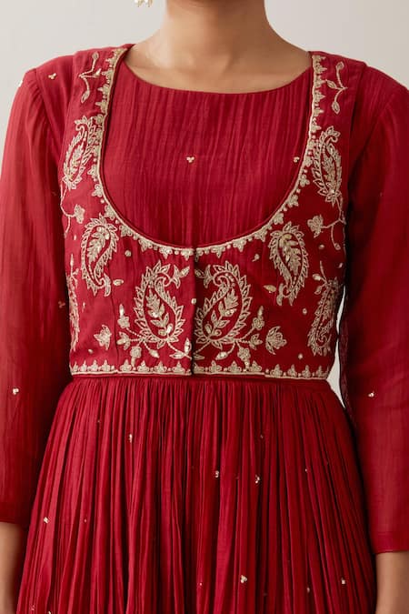 Priya Chaudhary_Red Chanderi Sequins, Zari Round Neck Pleated Anarkali Set With Koti Jacket _at_Aza_Fashions