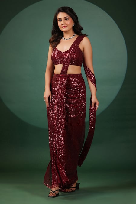 Buy B'Infinite Red Lycra Sequins Sweetheart Neck Pre Draped Saree Set Online at Aza Fashions Buy_B'Infinite_Red Lycra Sequins Sweetheart Neck Pre Draped Saree Set _Online_at_Aza_Fashions