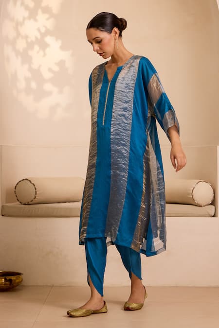 Label Mansi Nagdev Blue Stripe Pattern Kurta Set 