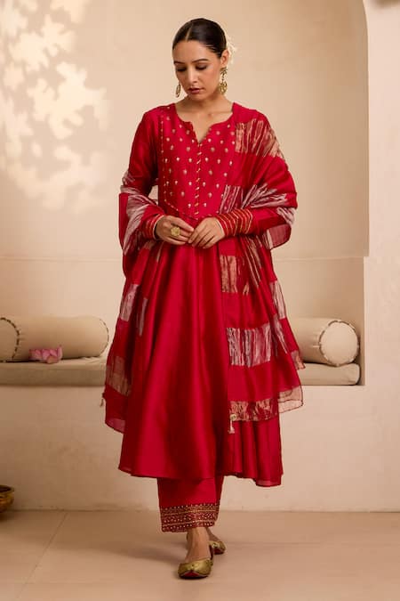 Buy_Label Mansi Nagdev_Red Chanderi Gota Patti, Zari, Embroidery Collared Hand Anarkali Pant Set _Online_at_Aza_Fashions