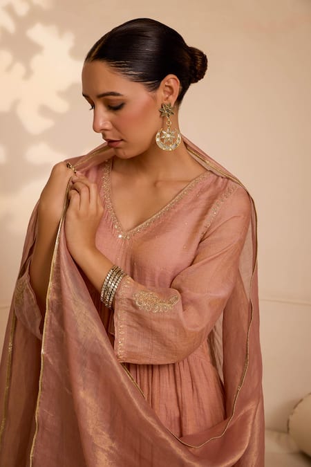 Shop_Label Mansi Nagdev_Pink Chanderi Embroidery, Zari V-neck Hand Anarkali Pant Set _Online_at_Aza_Fashions