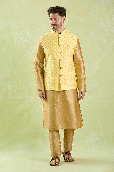 Arihant Rai Sinha_Yellow Brocade, Silk Embroidery Leaf Motif Bundi Kurta Set _at_Aza_Fashions