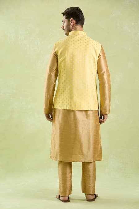 Arihant Rai Sinha Flower Motif Bundi & Kurta Set 