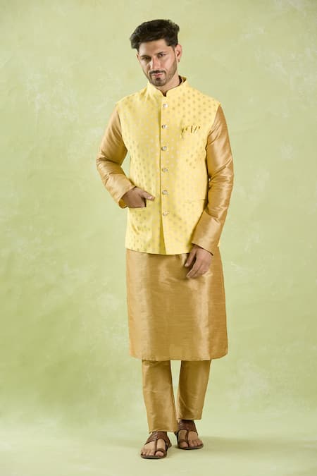 Arihant Rai Sinha_Yellow Brocade, Silk Embroidery Flower Motif Bundi And Kurta Set _at_Aza_Fashions