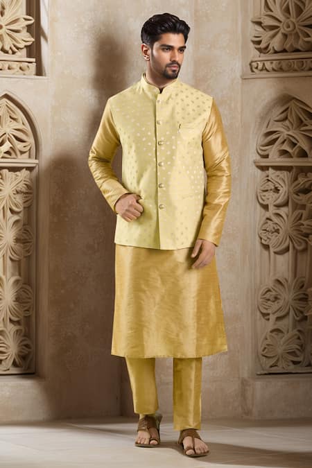 Arihant Rai Sinha Leaf Motif Bundi & Solid Kurta Set 