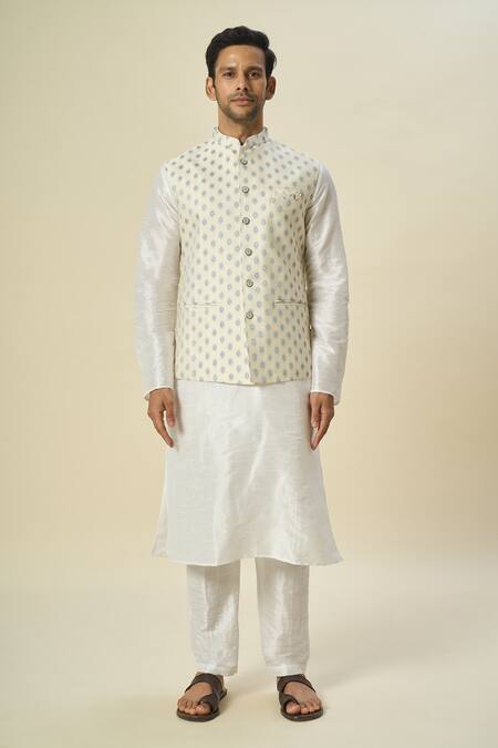 Arihant Rai Sinha_Cream Brocade, Silk Embroidery Floral Butta Bundi And Kurta Set _Online_at_Aza_Fashions