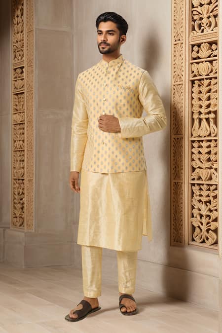 Arihant Rai Sinha Floral Butta Woven Motif Bundi Set 