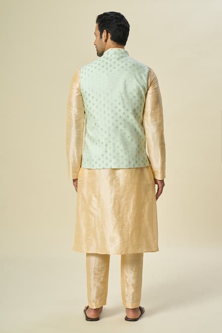 Samyukta Singhania Floral Woven Bundi & Kurta Set 