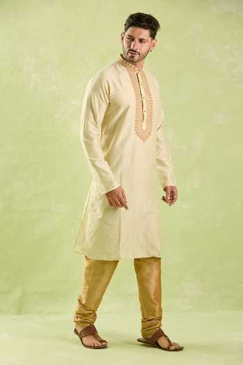 Arihant Rai Sinha_Cream Polyester, Silk Embroidery Flower Dori Kurta Set _Online_at_Aza_Fashions